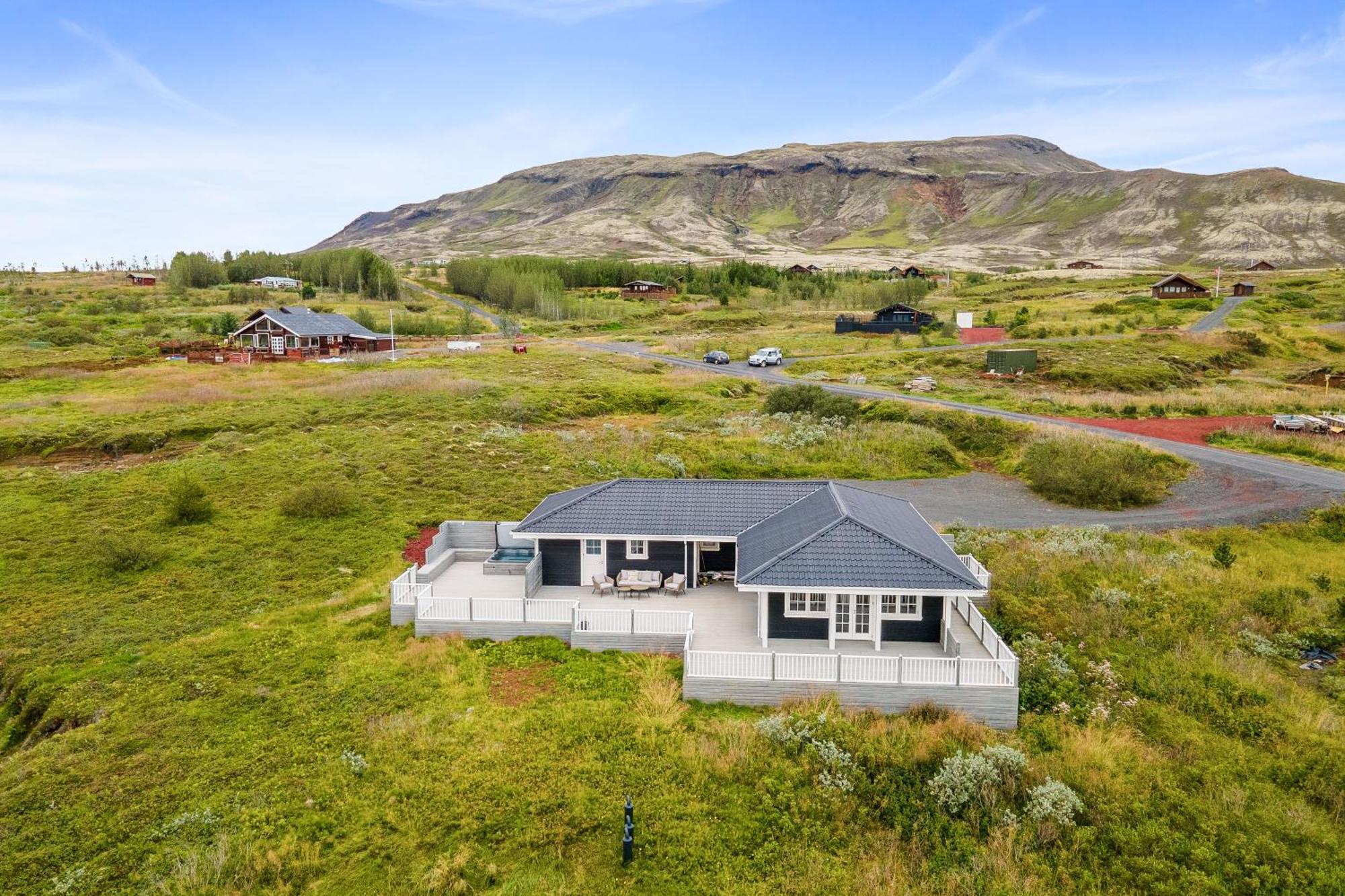 Venture Vacations-golden Circle Hot Tub Selfoss